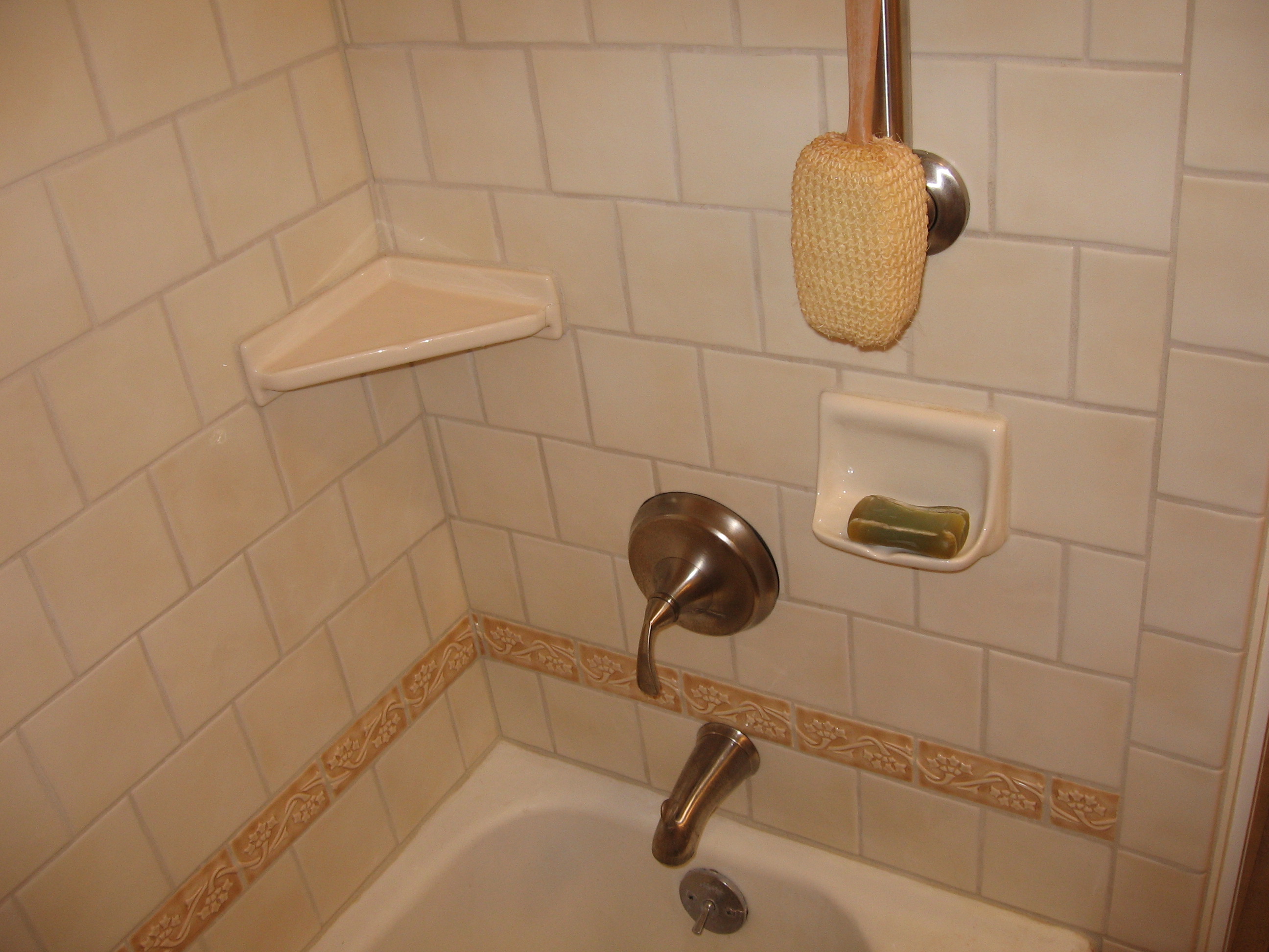 Lois' Bathroom