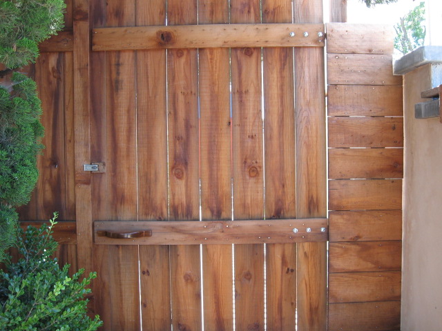 Purple House Gate