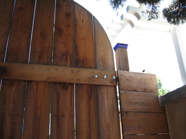 Purple House Gate