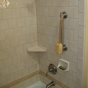 Lois' Bathroom